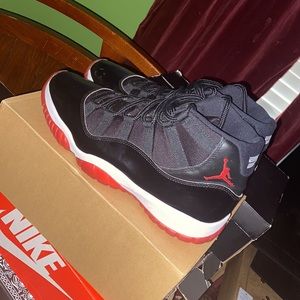 Jordan 11 bred size 11